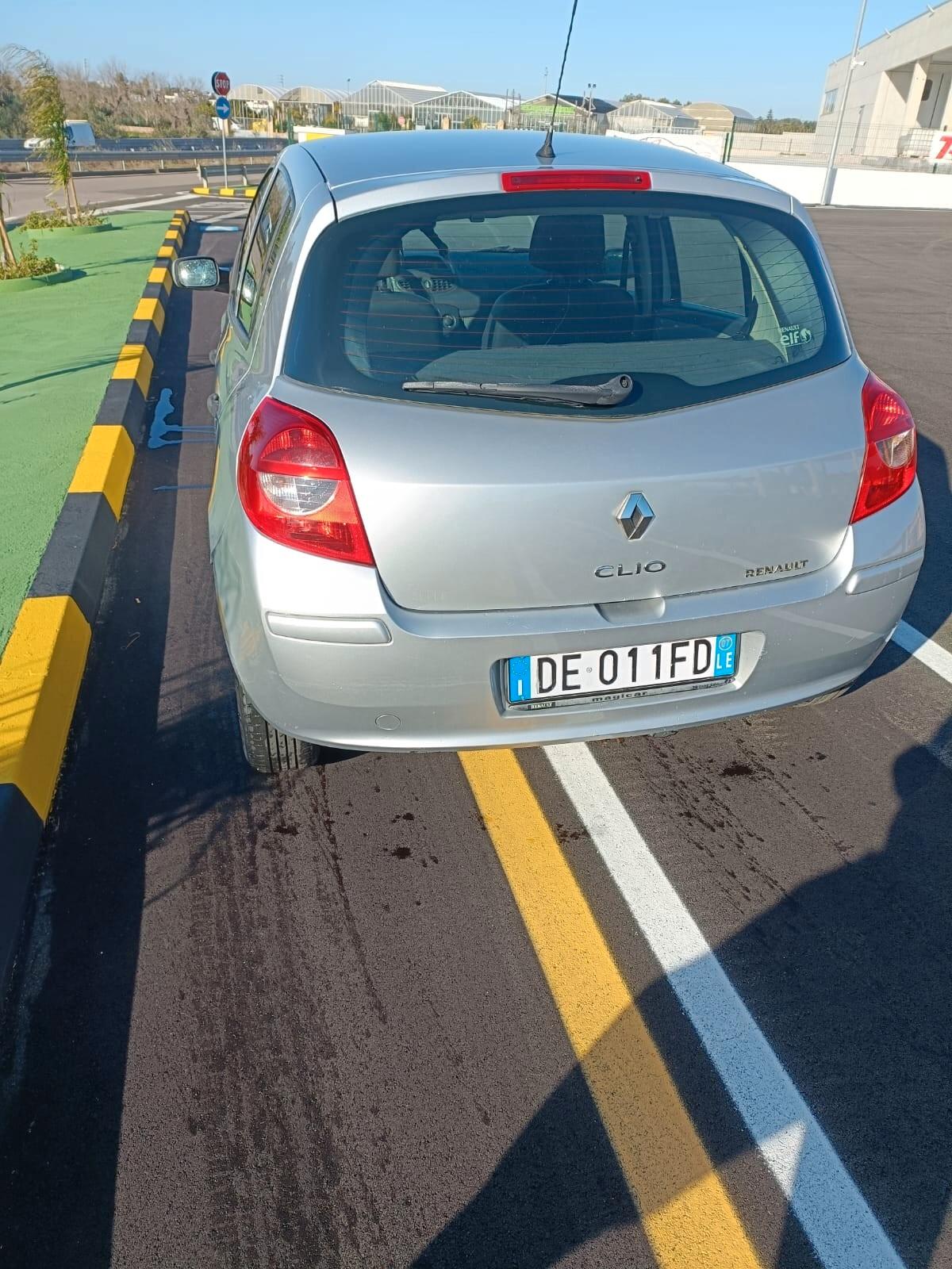 Renault Clio 1.5 dCi 70CV 5 porte Pack