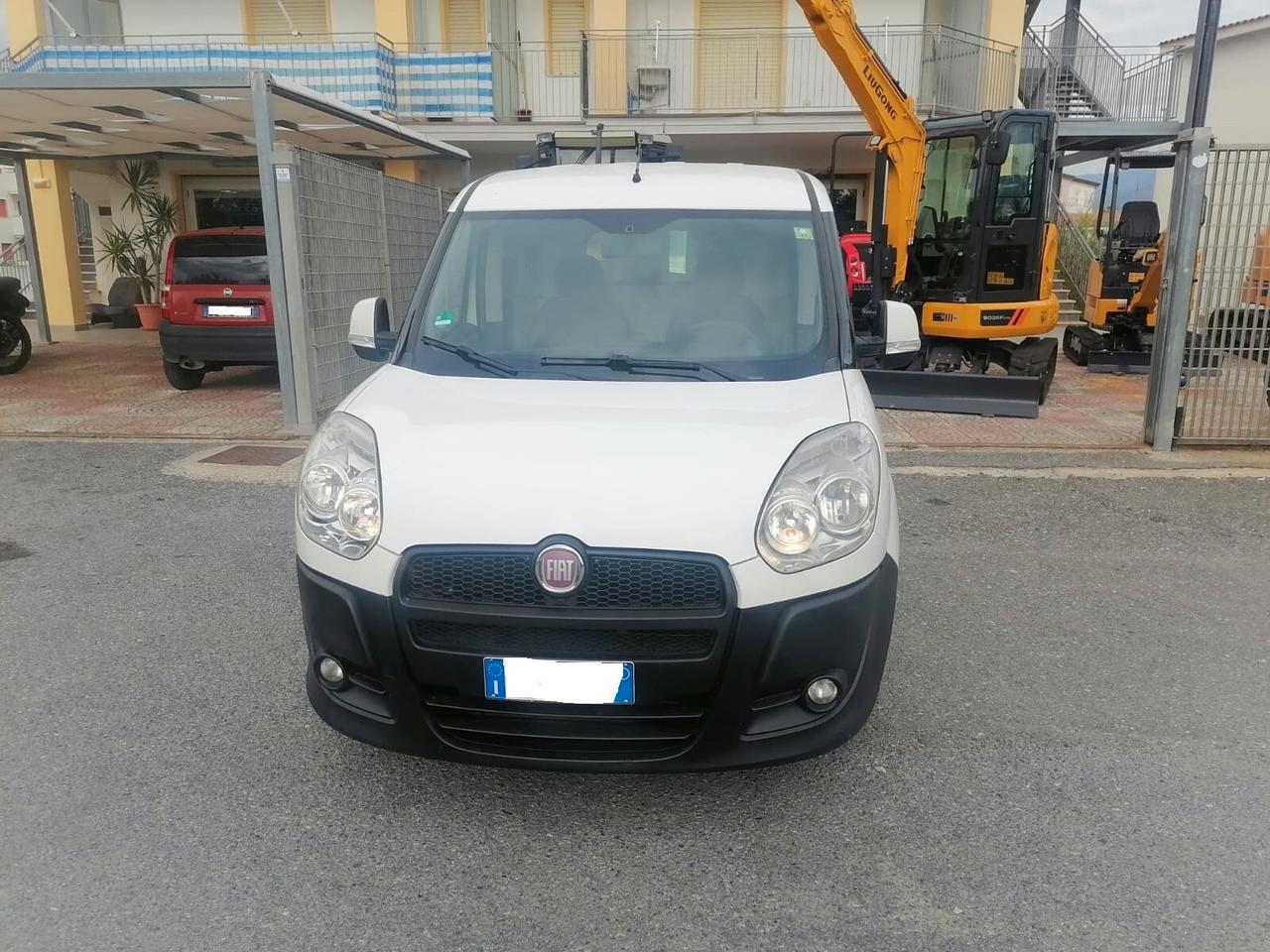 Fiat Doblò 1.6 Mjt - Gancio Traino - 2012