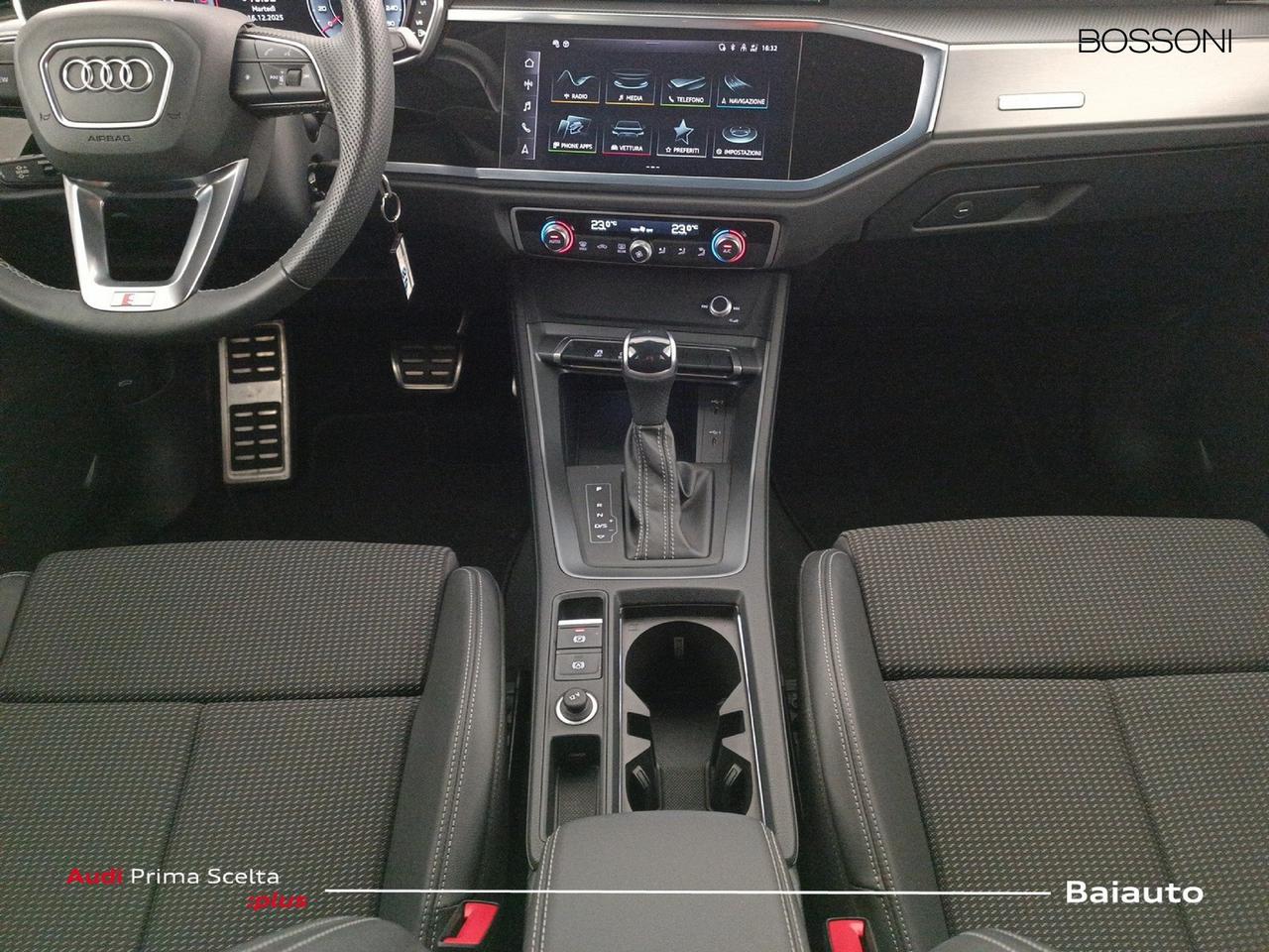 Audi Q3 35 2.0 tdi s line edition s tronic