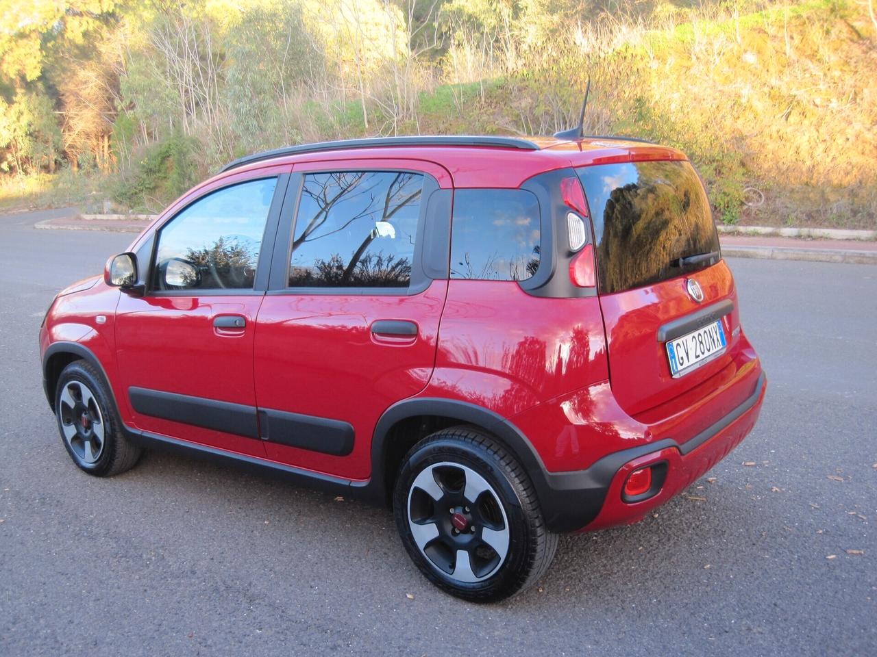 Fiat Panda Cross 1.0 FireFly S&S Hybrid