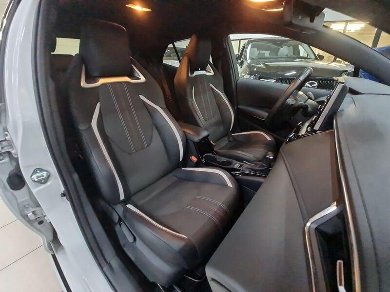 Toyota Corolla 2.0 Hybrid GR SPORT
