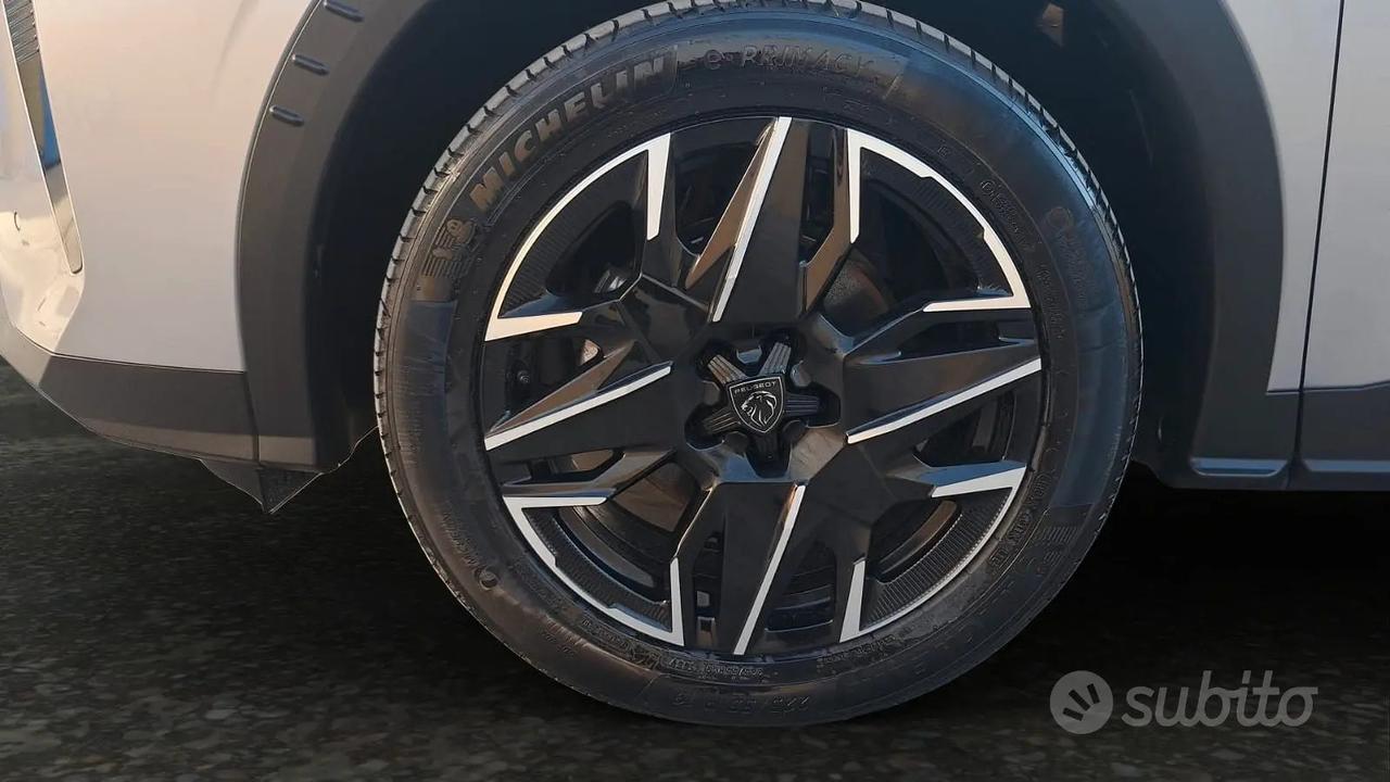 Peugeot 3008 Hybrid 145 e-DCS6 GT ALLURE