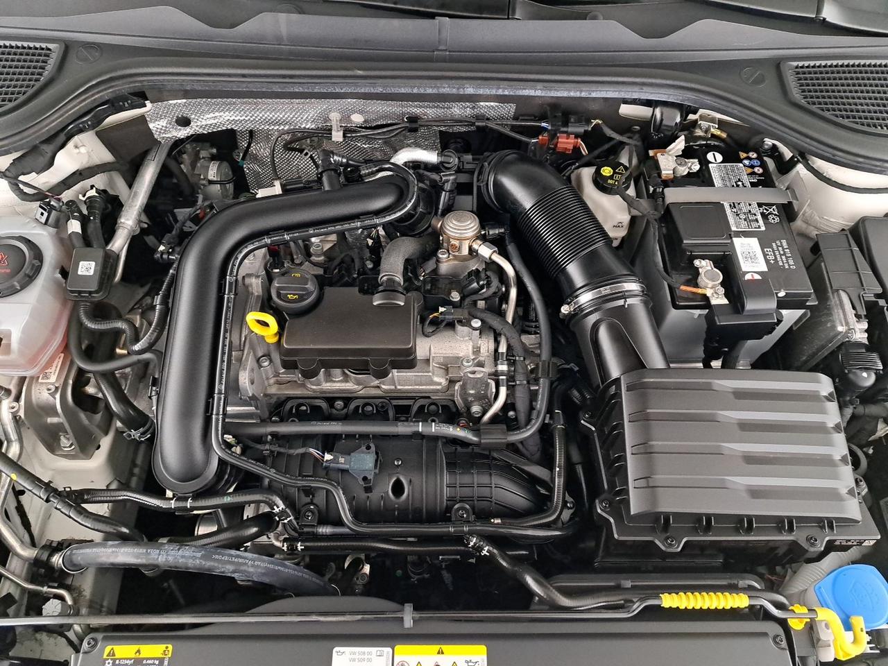 Volkswagen Golf 1.0 tsi evo life 110cv