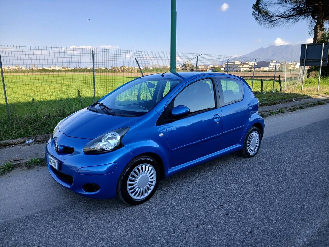 Toyota Aygo 1.0 12V VVT-i 5 porte Now PERFETTA
