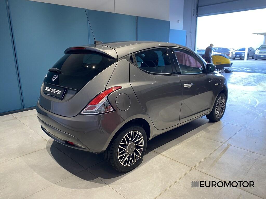 Lancia Ypsilon 5 Porte 1.2 Ecochic Gold