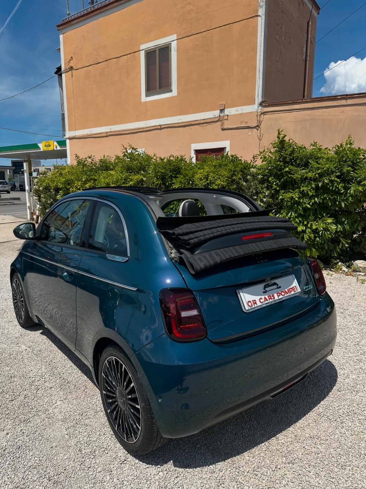 Fiat 500 500e Cabrio 42 kWh La Prima