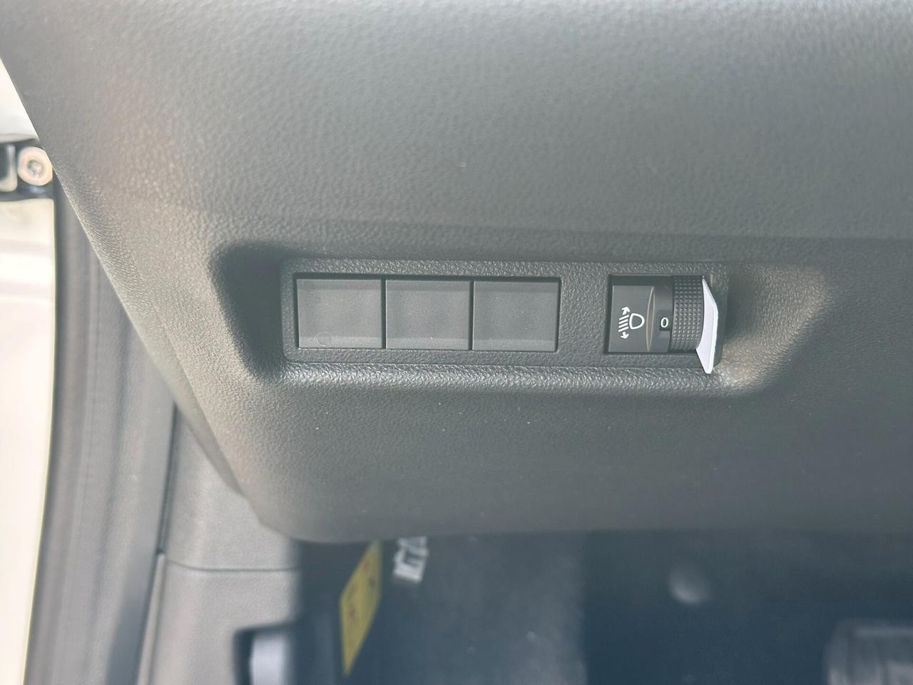 Fiat 600 Hybrid 110 CV DCT MHEV La Prima