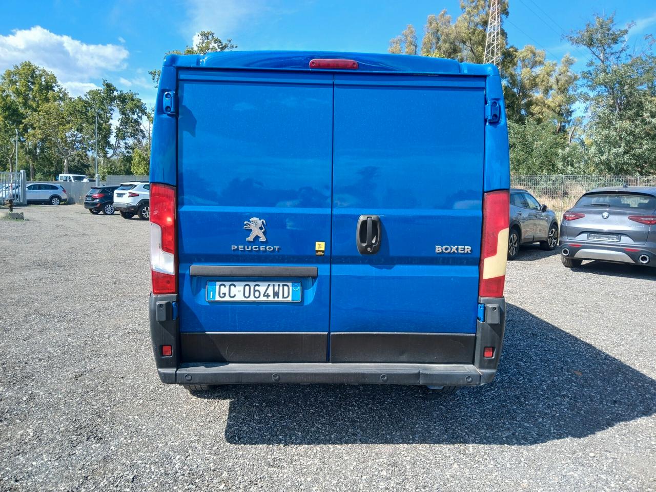 Peugeot Boxer 330 2.2 BlueHDi 120 S&S PC-TN Furgone