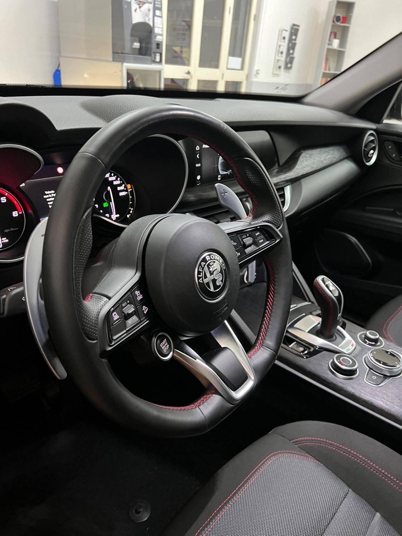Alfa Romeo Stelvio 2.2 Turbodiesel 190 CV AT8 Q4 Business