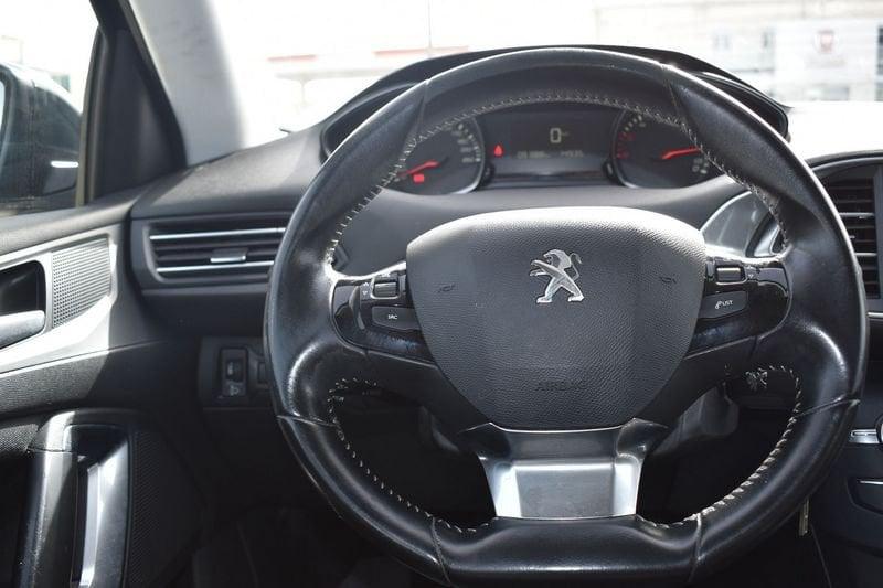 Peugeot 308 BlueHDi 130 S&S Business