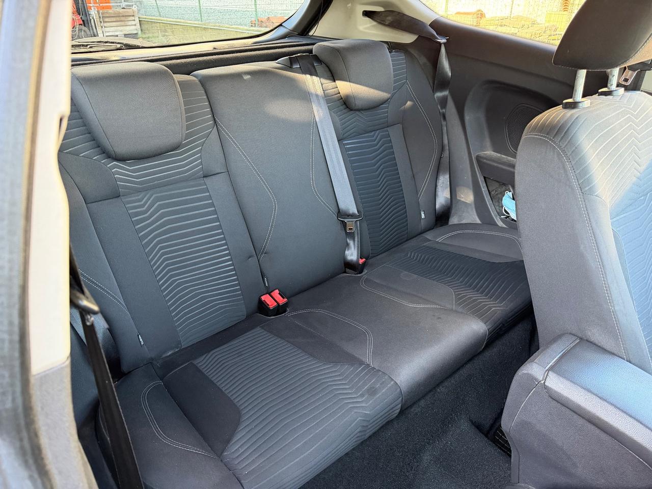 Ford Fiesta 1.5 TDCi 75CV 3 porte