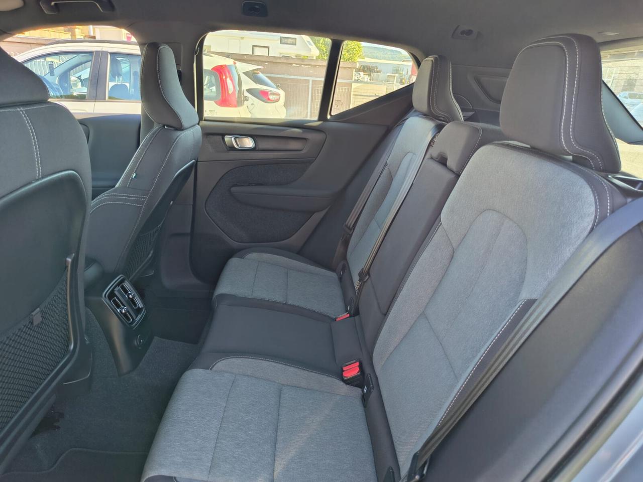 Volvo XC40 1.5 T5 Recharge Plug-in Hybrid automatico