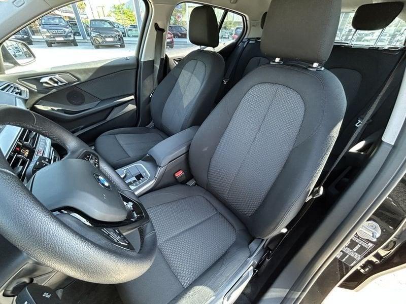 BMW Serie 1 116 d 5p AUT NAVI+CLIMA AUTO 60 MILA KM