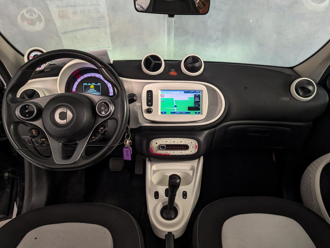 Smart ForFour 1.0 Twinamic 71cv Passion