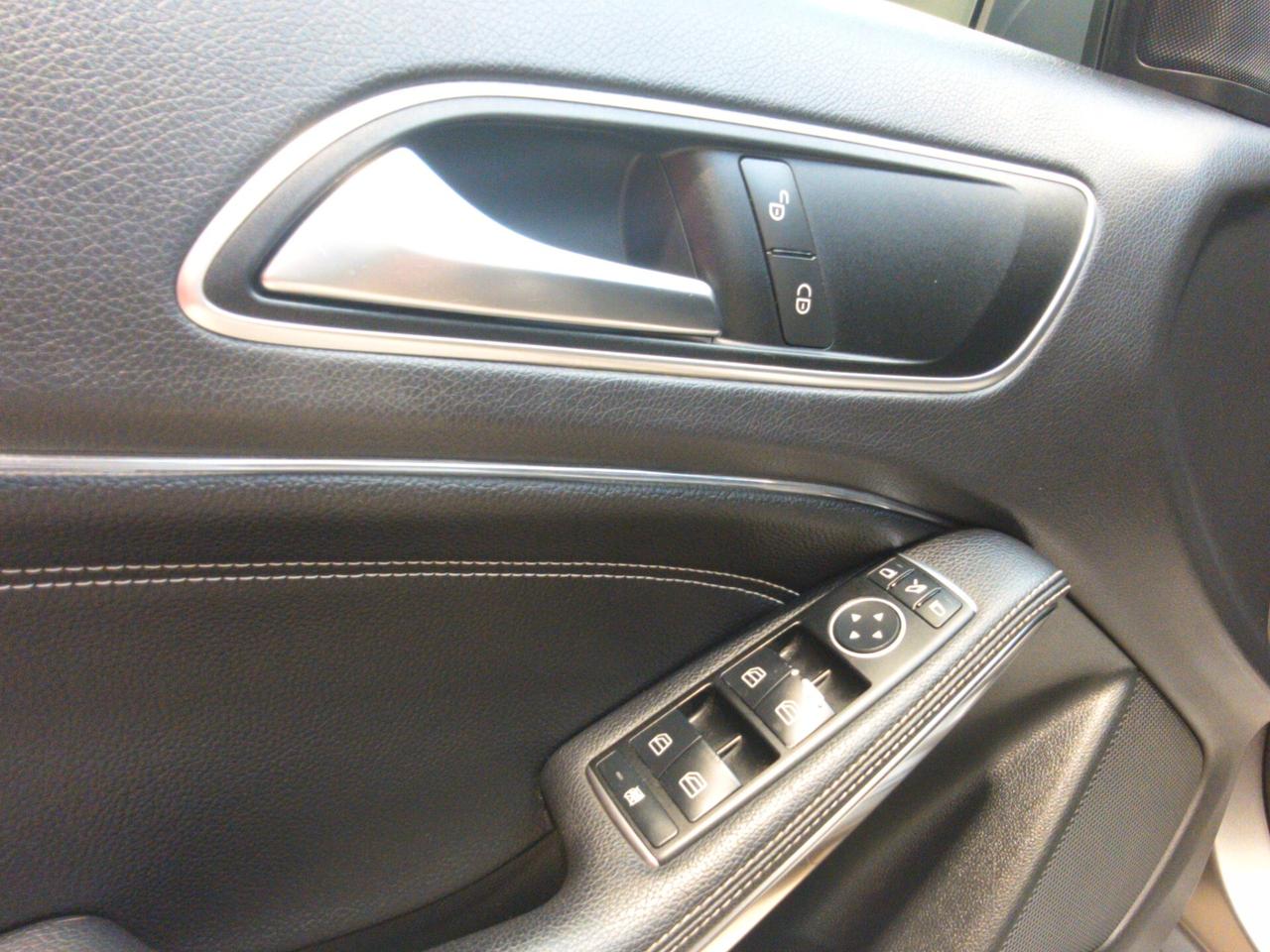 Mercedes-benz A 200 d Sport 2.2 136 CV