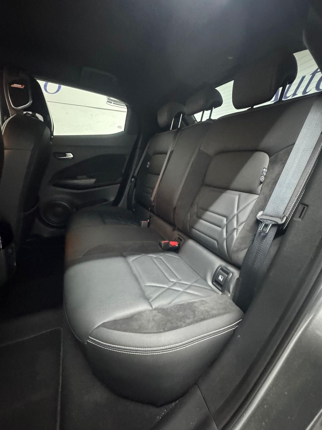 Nissan Juke 1.0 DIG-T 114 CV DCT Tekna