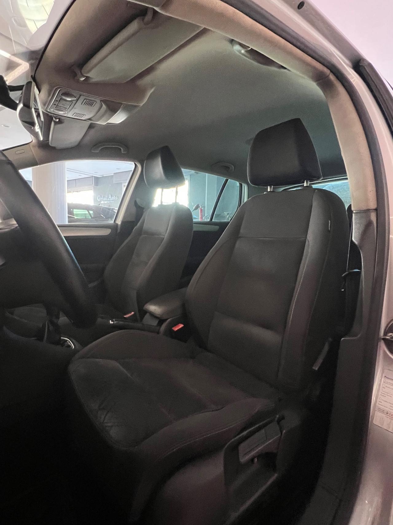 Volkswagen Golf 1.6 TDI DPF 5p. Highline