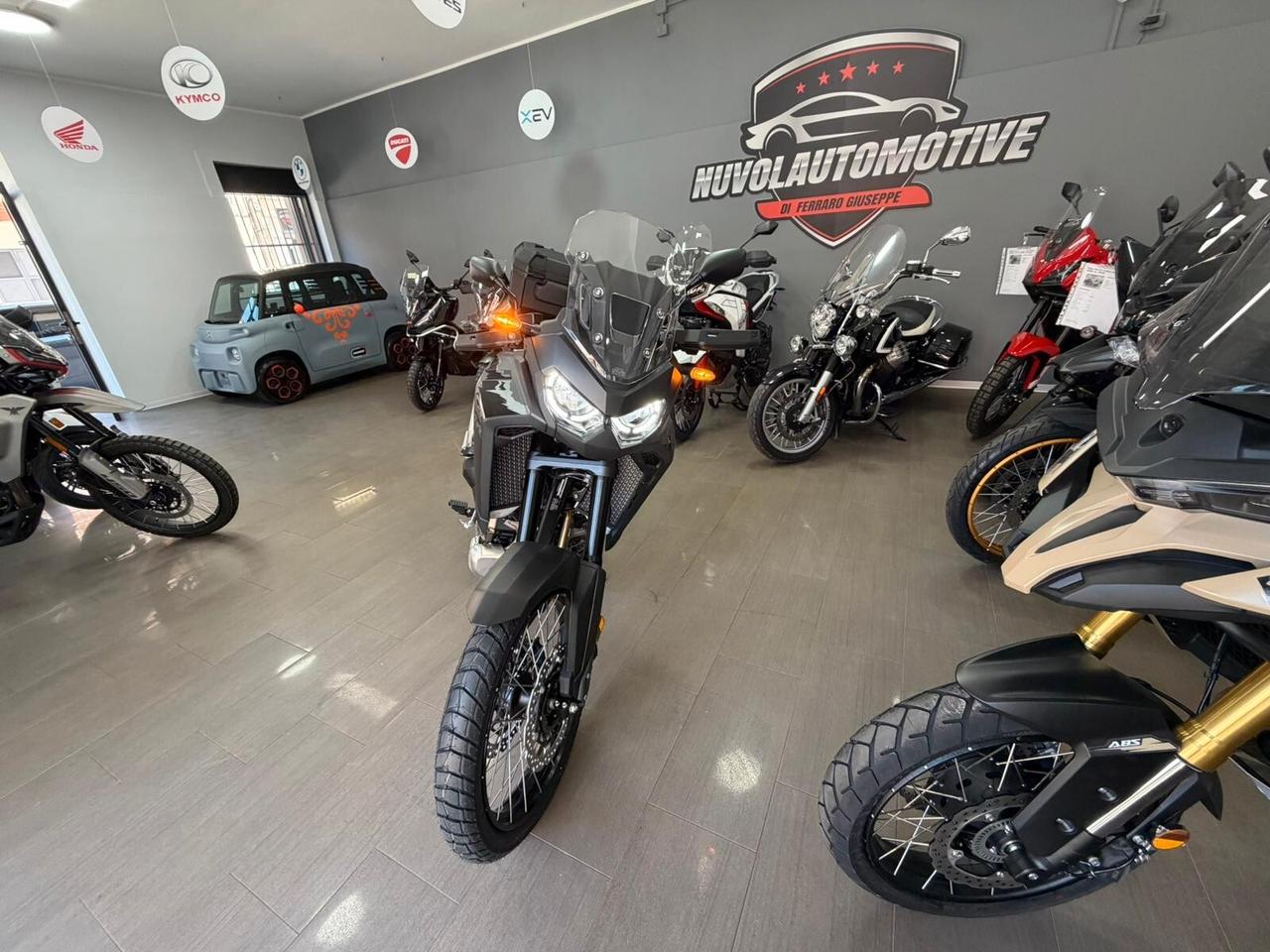 Honda CRF1100L Africa Twin TOTAL BLACK A RATE DA 165 AL MESE