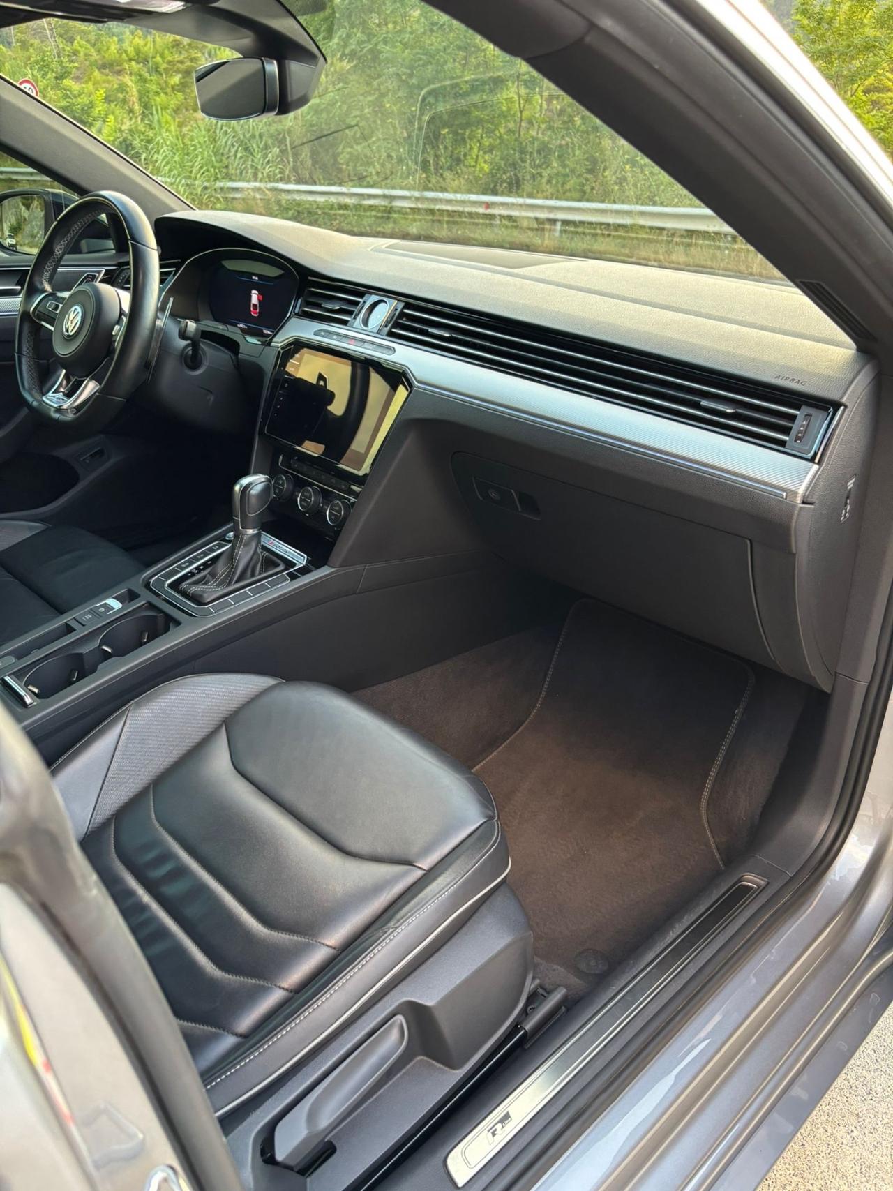 VOLKSWAGEN ARTEON 2.0 BI-TURBO 240CV R-LINE