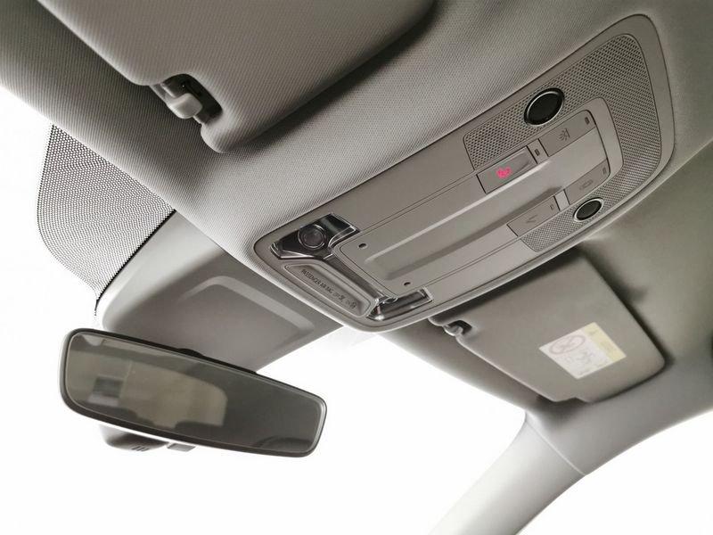 Audi Q2 35 2.0 tdi Identity Black s-tronic