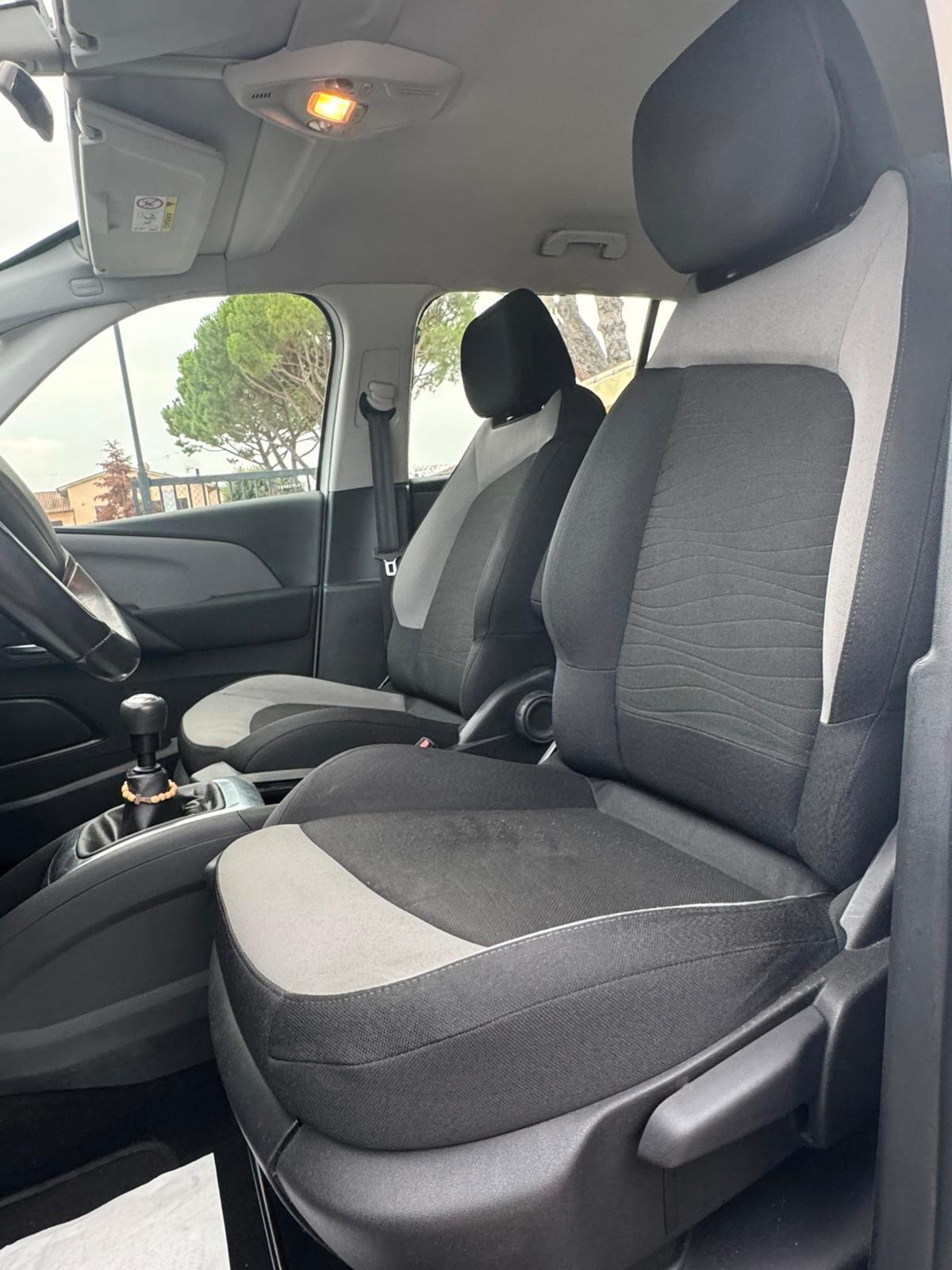 Citroen C4 Picasso BlueHDi 120 CV 7 POSTI !!