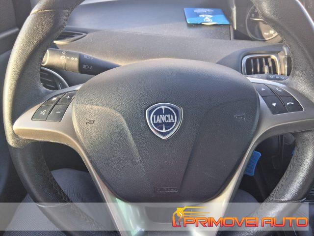 LANCIA Y 1.2 69 CV 5 porte Gold GPL