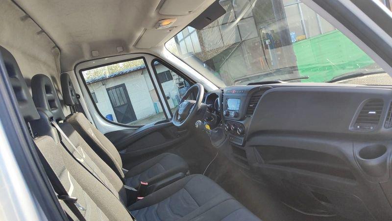 Iveco Daily Daily 33S14HV 2.3 HPT PM-SL-TM Furgone