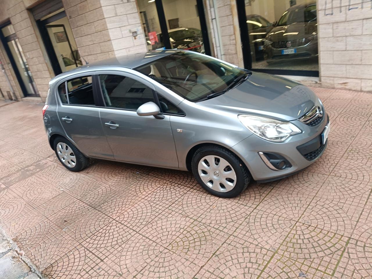 Opel Corsa 1.2 5 porte Edition-Neopatentati-Euro5490