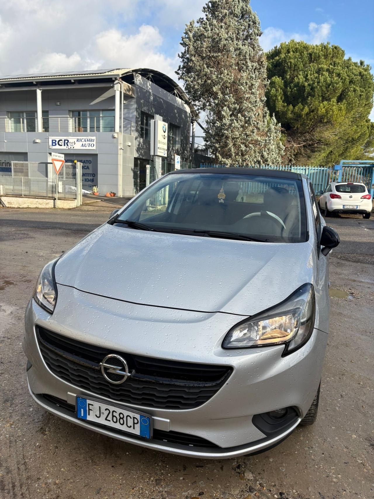 Opel Corsa 1.3 CDTI Coupé b-Color