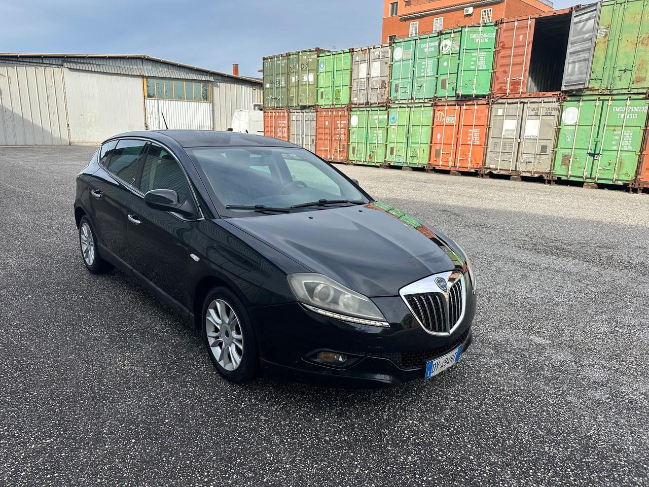 Lancia Delta 1.6 MJT DPF Silver