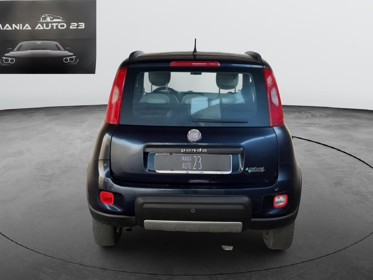 FIAT PANDA TREKKING O.9 TWIN AIR METANO 85 CV 5 POSTI!!
