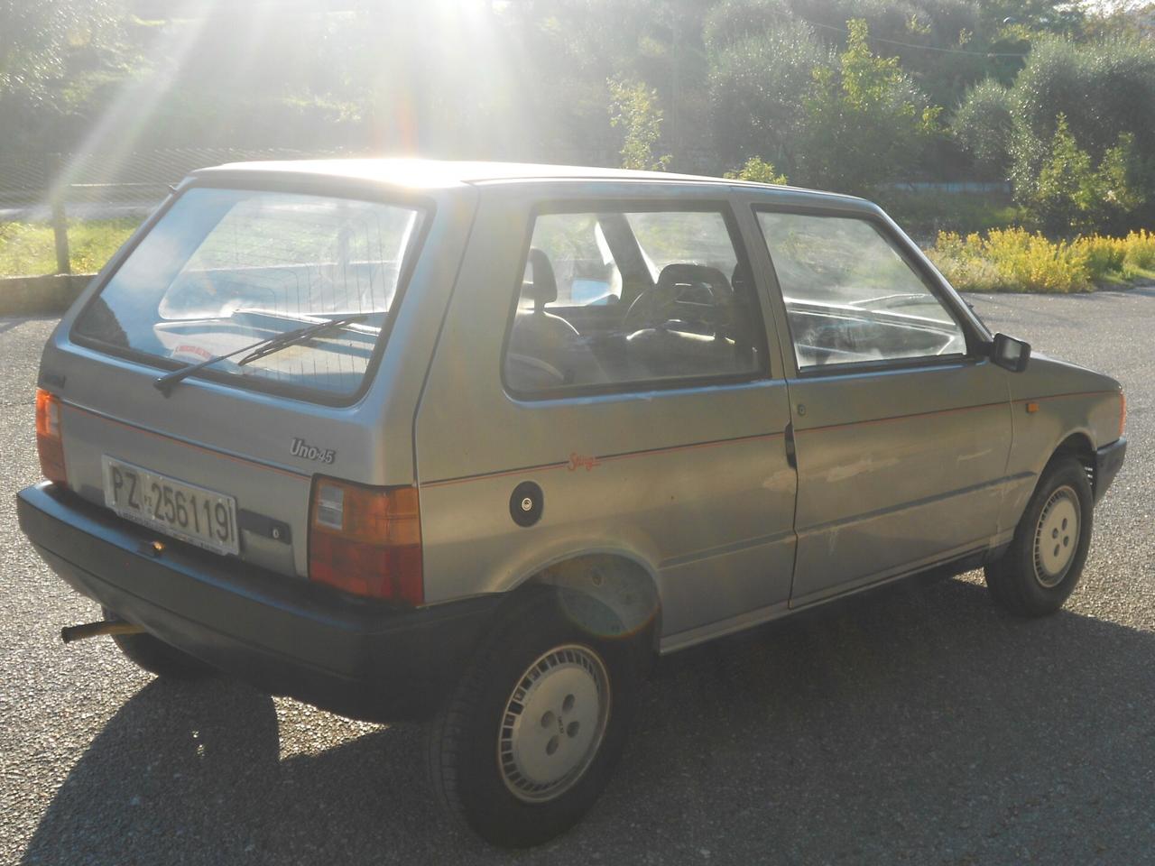 UNO 45 STING 3p(NUOVA:75.338km)5posti,FERMA dal 2006
