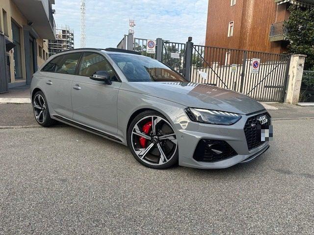 AUDI RS4 avant 2.9 tfsi quatro 450cv tiptronic