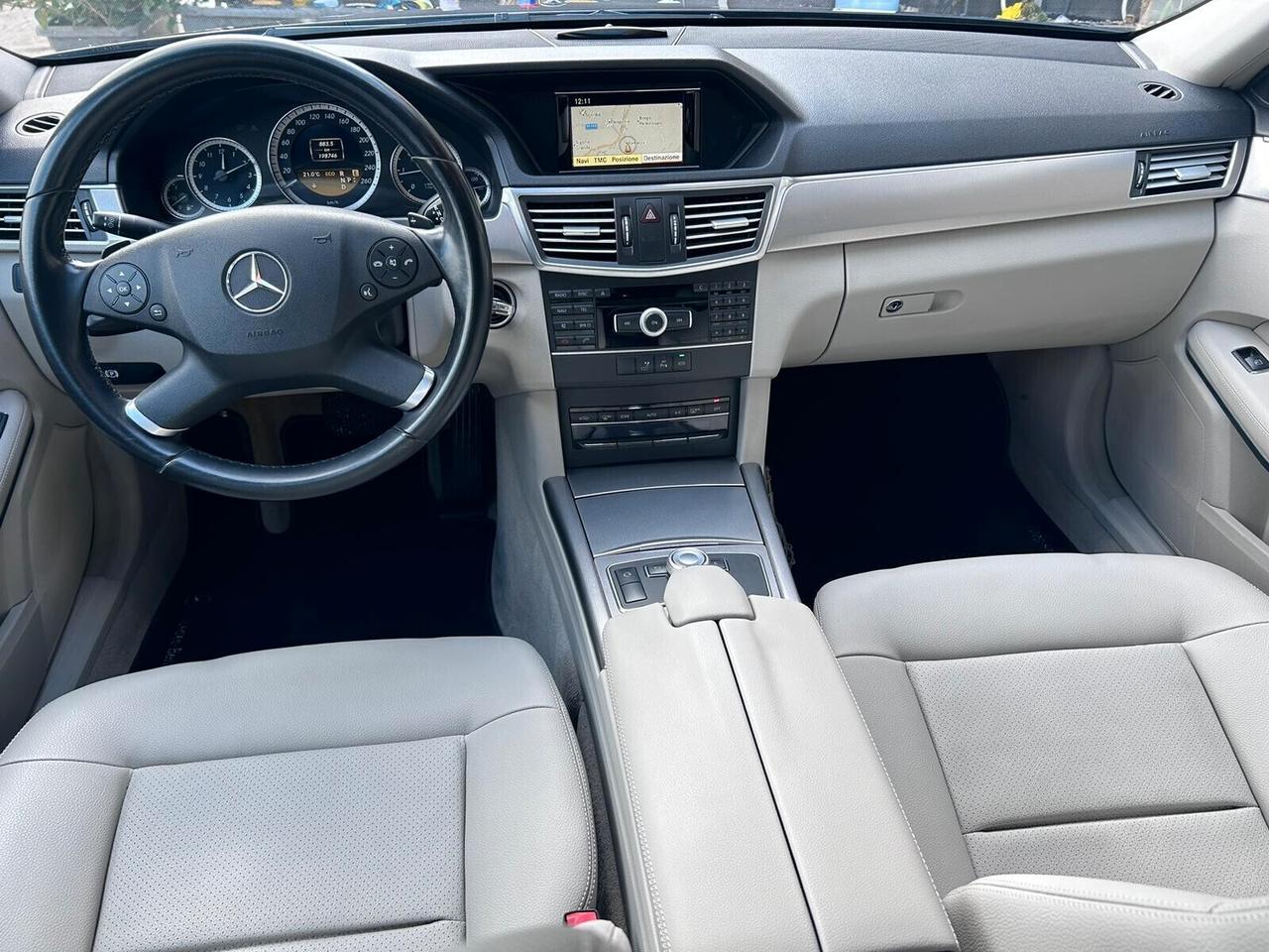 Mercedes-benz E 220 CDI 170CV Avantgarde - 2012