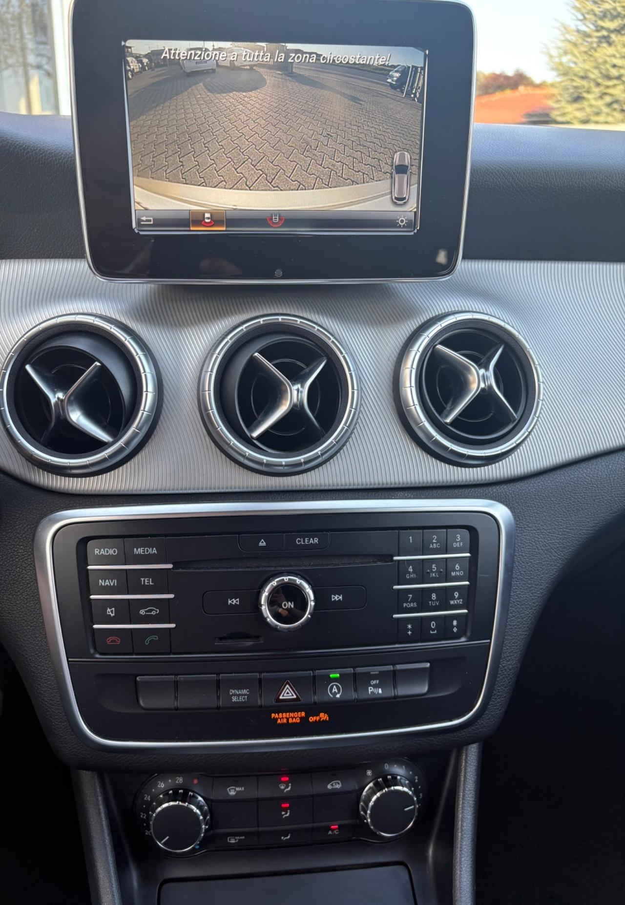 Mercedes-benz CLA 200 d Automatic Premium