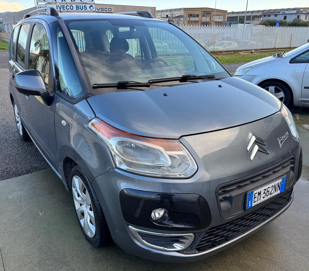 Citroen C3 Picasso 1.6 HDi 92CV -GANCIO TRAINO-