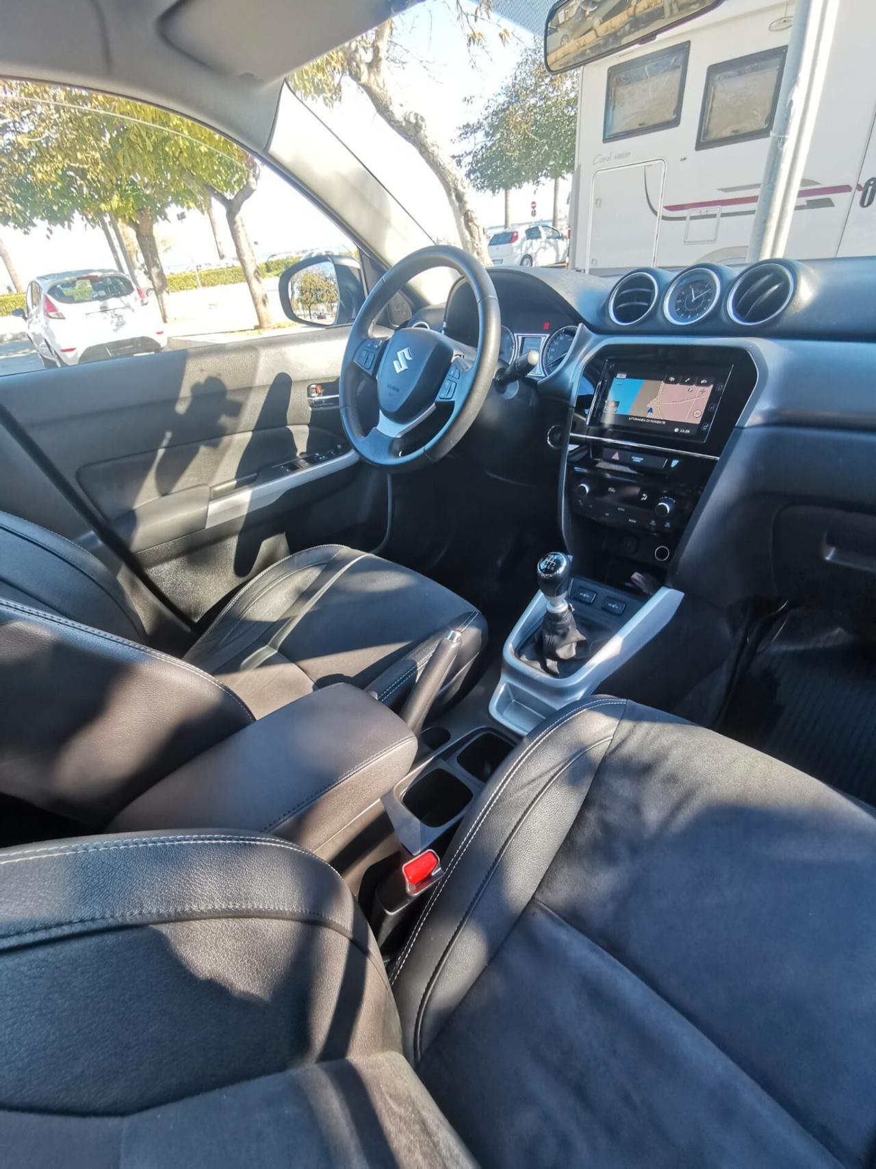 Suzuki Vitara 1.6 DDiS V-Top