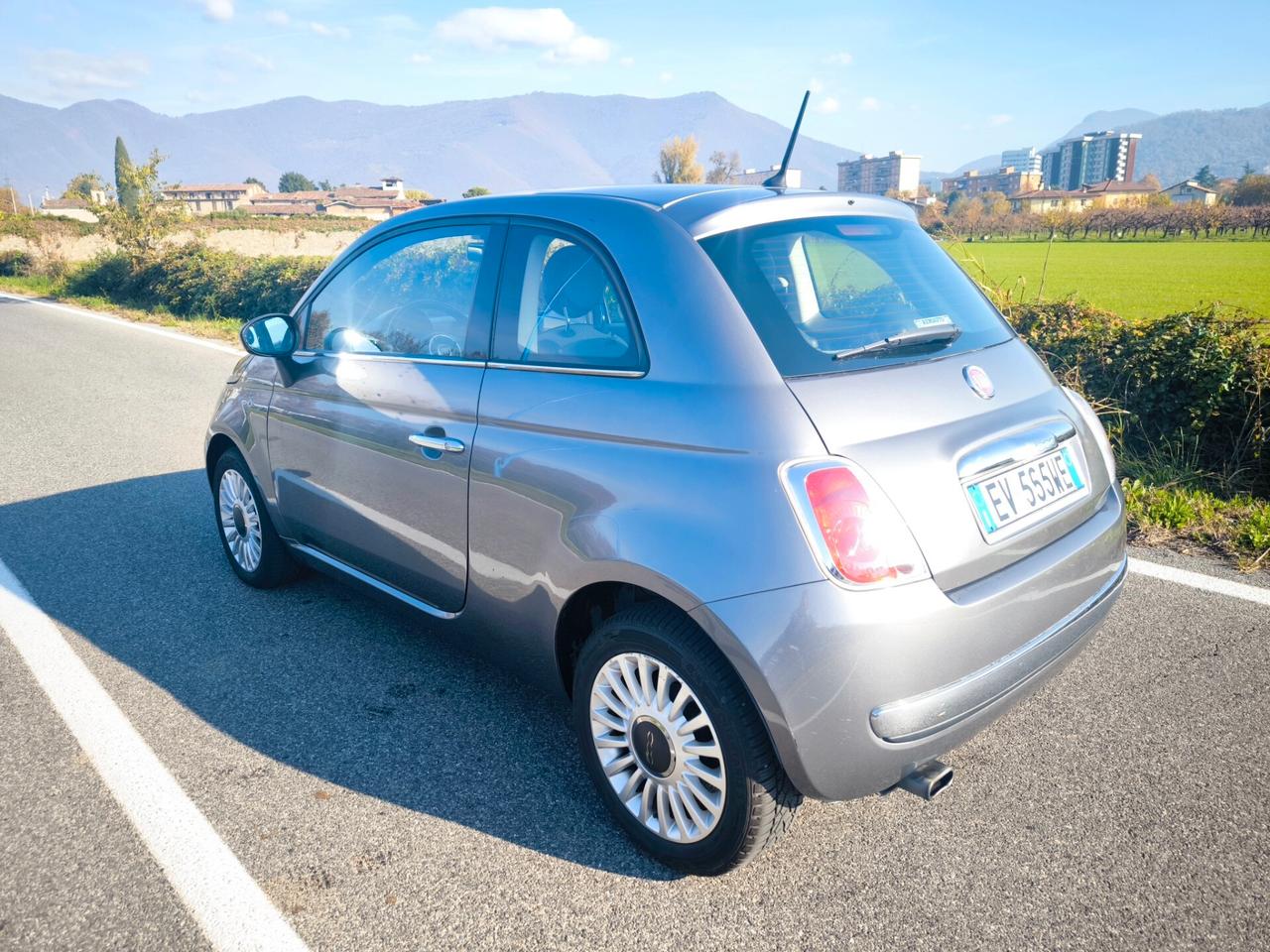 FIAT 500 1,2 BENZINA-LOUNGE -EURO 6- OK NEOPATENTATI