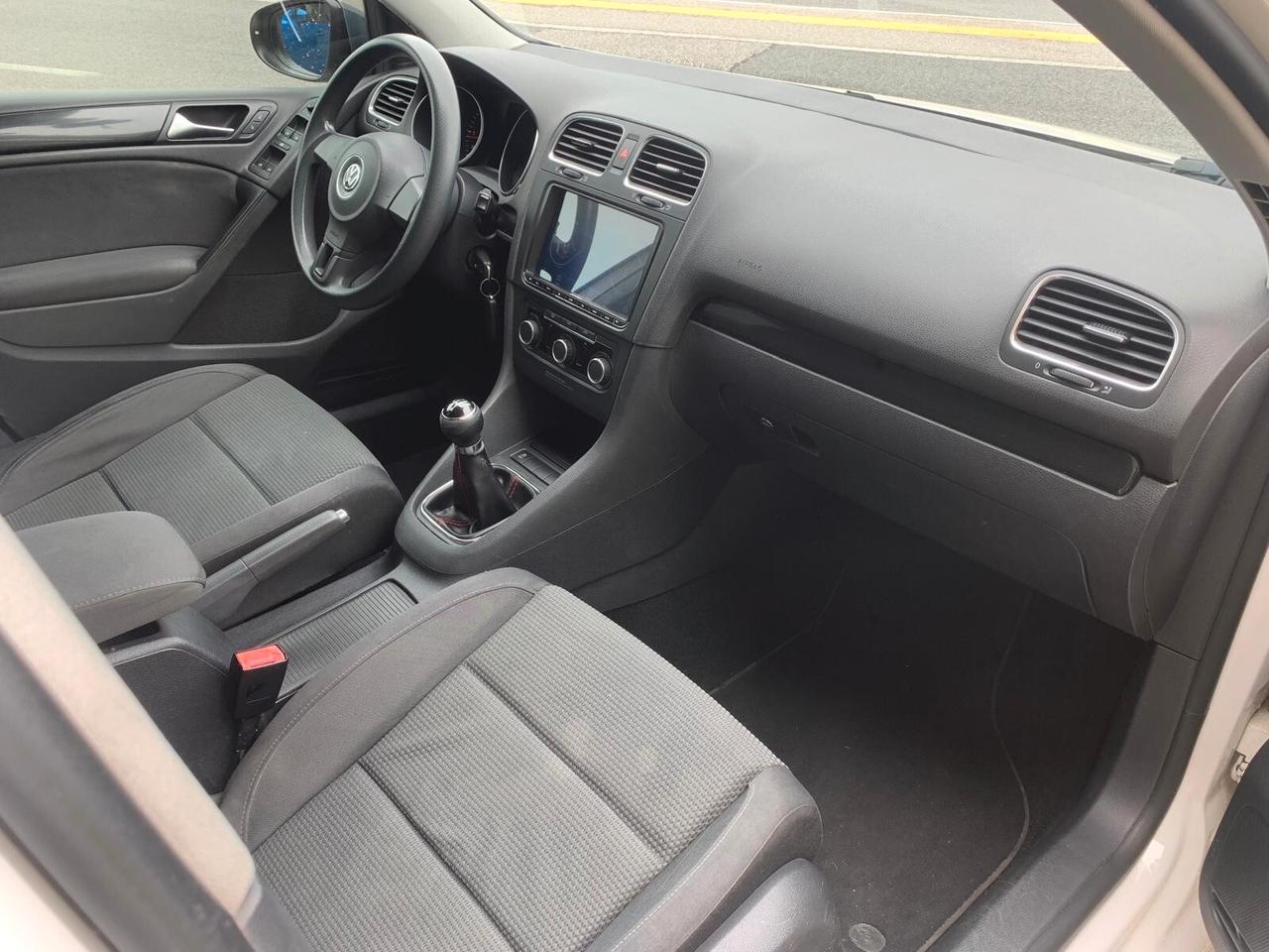 Volkswagen Golf VI 1.6 TDI 5p. Highline Neopat.
