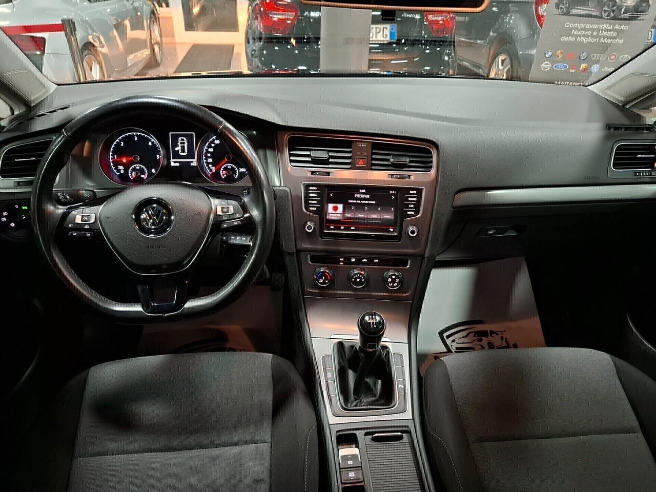 Volkswagen Golf 1.6 TDI 90 CV Neopatentato