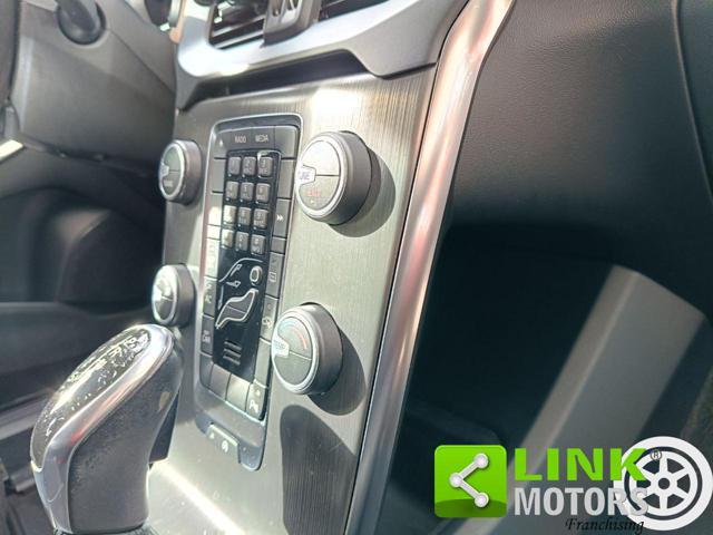 VOLVO V40 D2 1.6 Kinetic NEOPATENTATI
