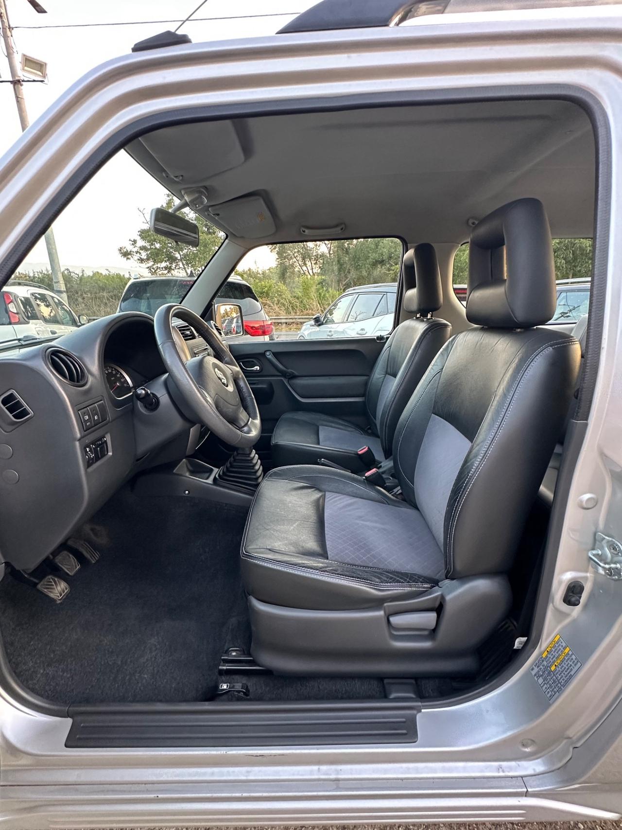 Suzuki Jimny 1.5 DDiS cat 4WD Special