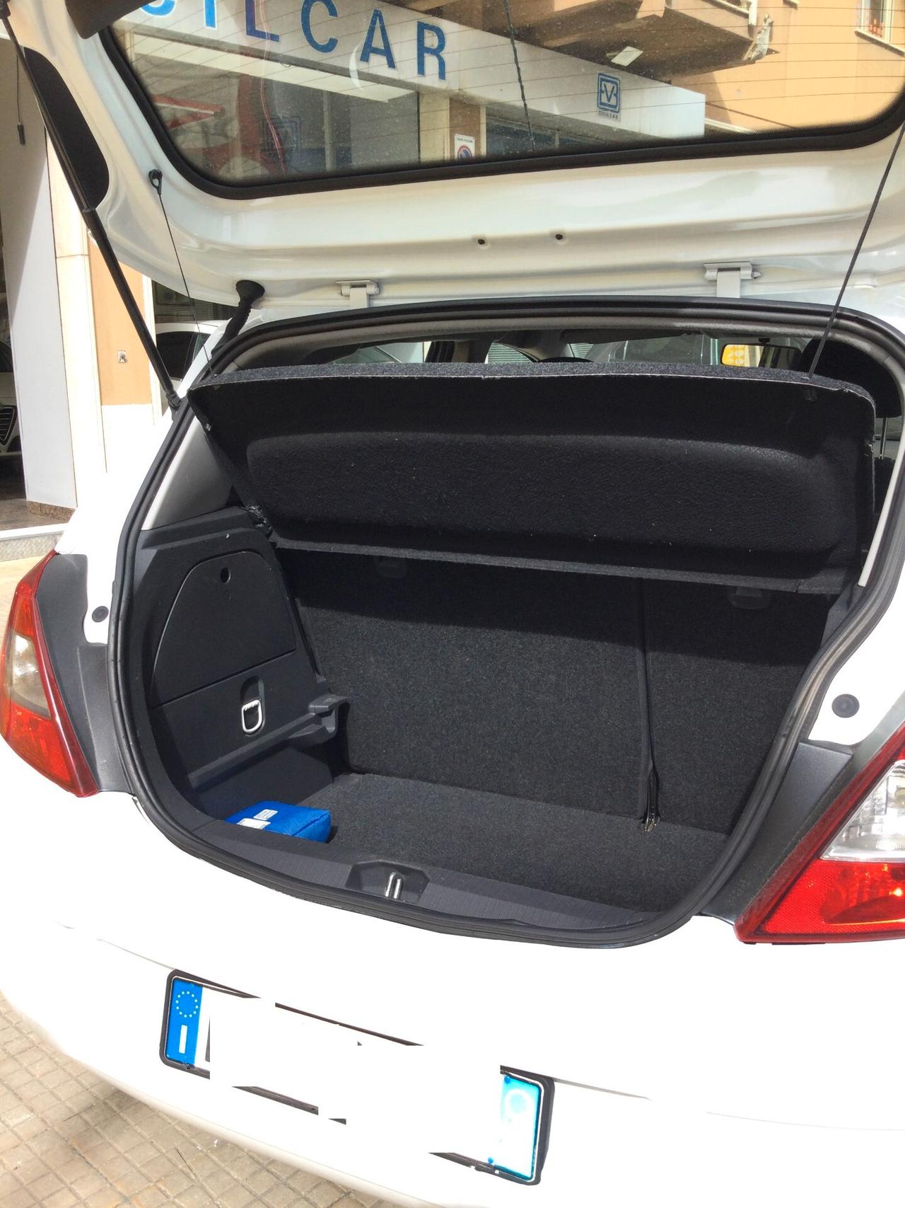 Opel Corsa 1.2 85CV 5 porte GPL-TECH Edition