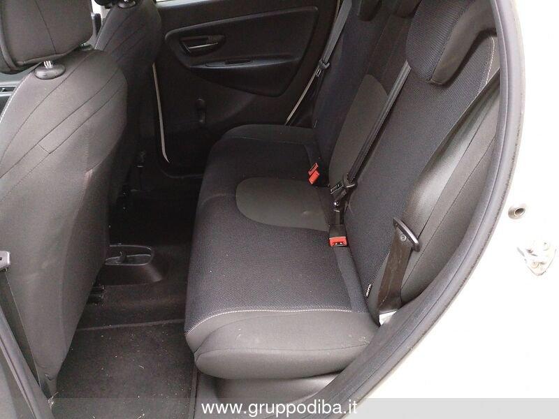 Lancia Ypsilon III 2011 Benzina 0.9 t.air S MomoDesign s&s 85cv dfn E6