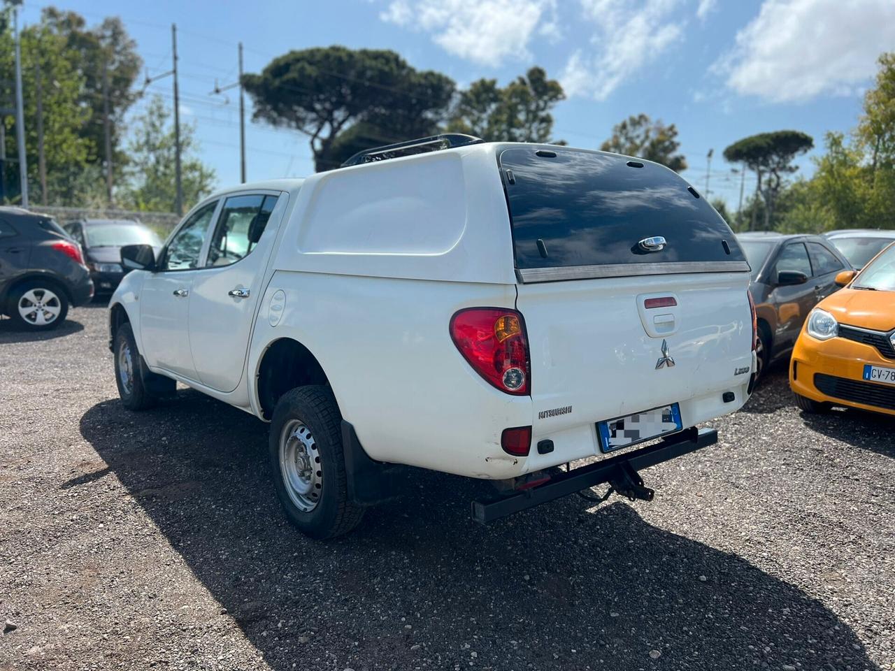 Mitsubishi L200 2.4 DI-D/154CV Club Cab Inform