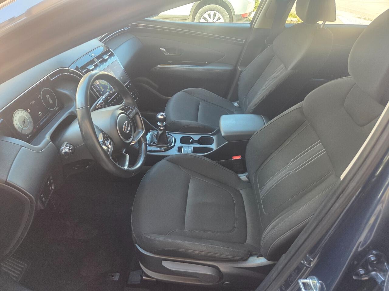 HYUNDAI TUCSON ANNO 2022 SOLI KM 120000 CERTIFICATI