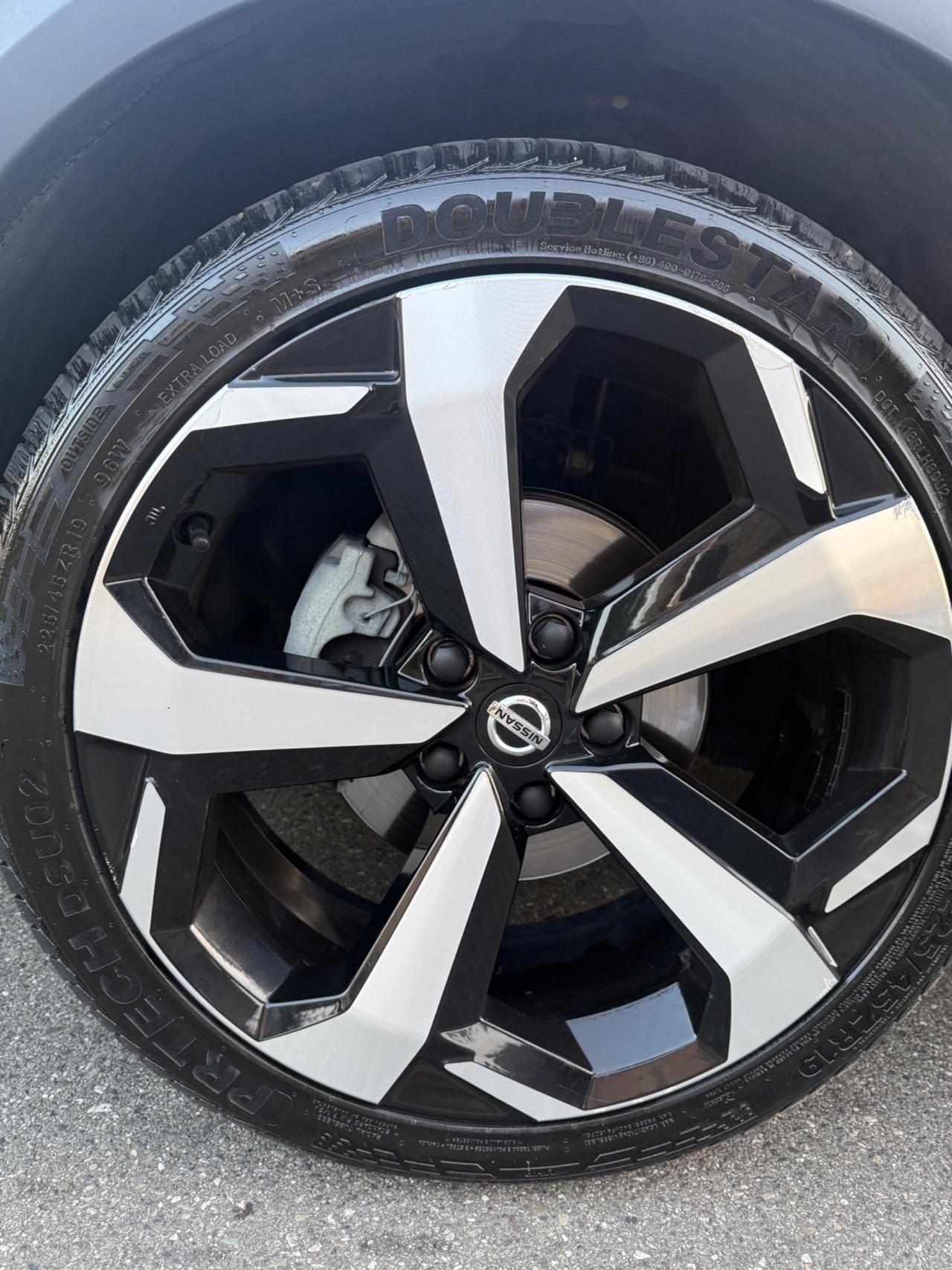 Nissan Juke 1.0 DIG-T 114 CV N-Design