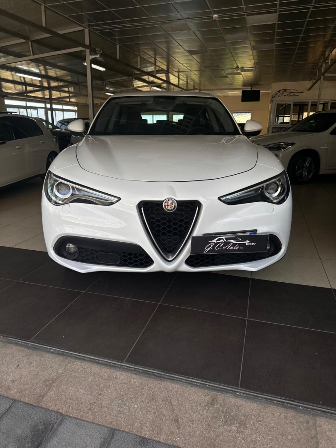 Alfa Romeo Stelvio 2.2 Turbodiesel 190 CV AT8 RWD Executive 2021