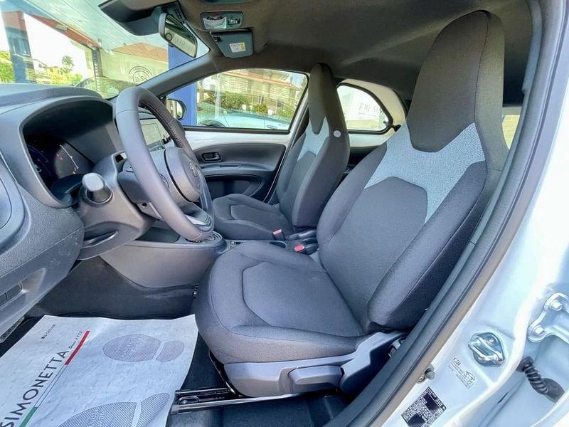 Toyota Aygo X 1.5 hybrid e-cvt - KM0