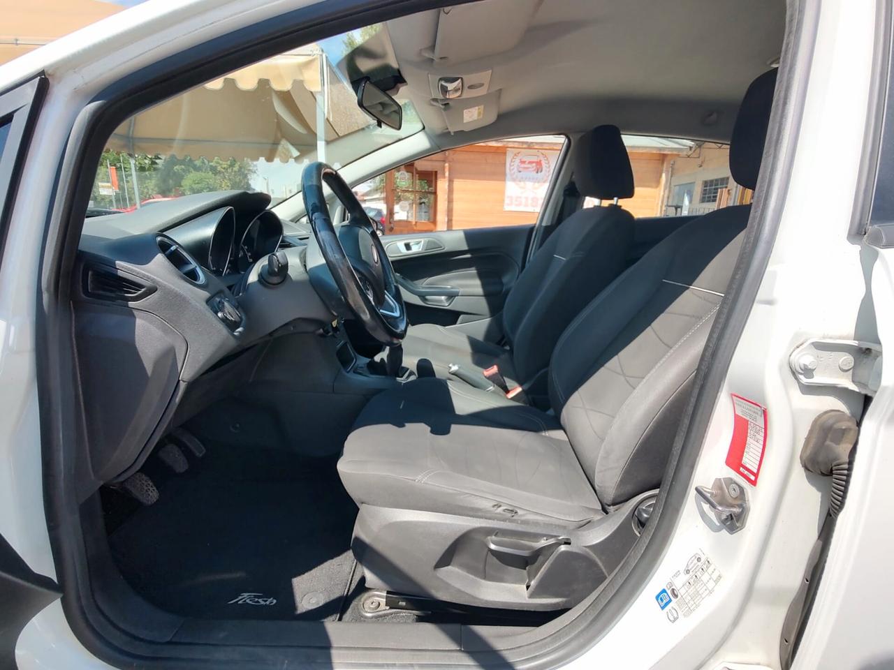 Ford Fiesta Plus 1.4 5 porte, BENZINA\GPL, OK NEOPATENTATI, GARANZIA L.12 MESI